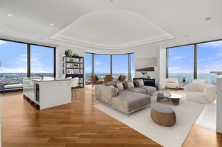 1 Dalton Street 4504, Boston, MA 02115