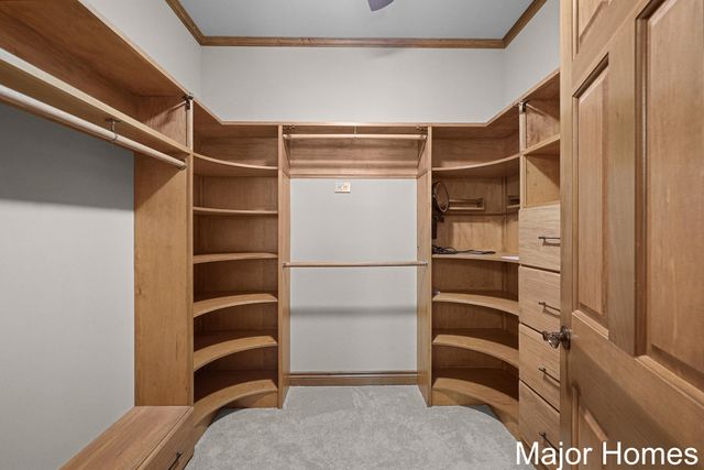 6163 Taylors Grove, Richland, MI 49083