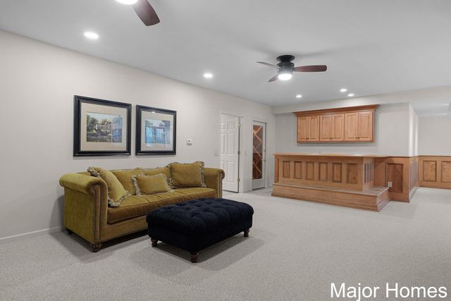 6163 Taylors Grove, Richland, MI 49083