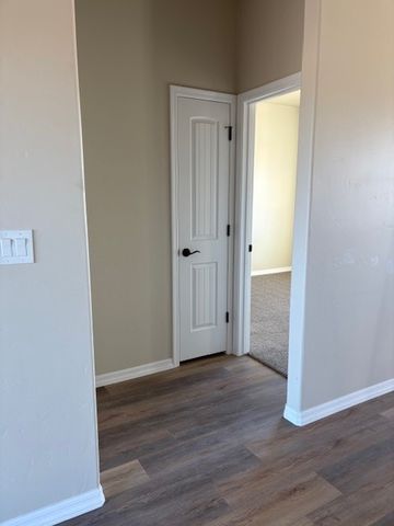 6676 W Rosario Court, Golden Valley, AZ 86413