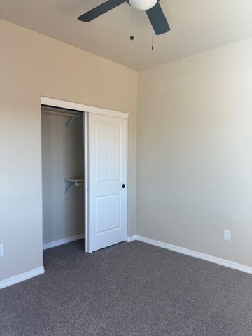 6676 W Rosario Court, Golden Valley, AZ 86413