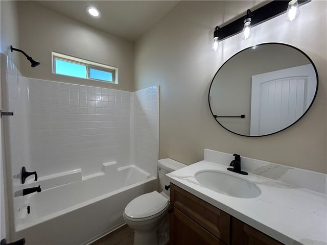 6676 W Rosario Court, Golden Valley, AZ 86413