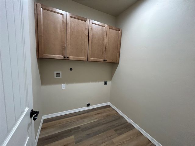 6676 W Rosario Court, Golden Valley, AZ 86413