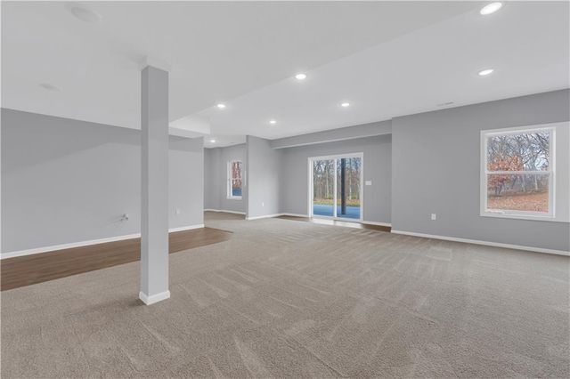 868 265 Road, Knob Noster, MO 65336