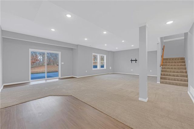 868 265 Road, Knob Noster, MO 65336