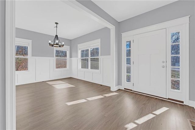 868 265 Road, Knob Noster, MO 65336