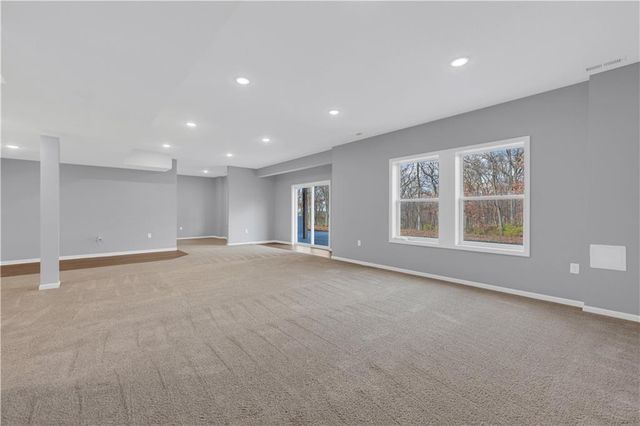 868 265 Road, Knob Noster, MO 65336