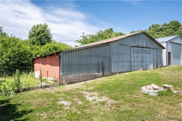 4903 County Road 160, Charlestown, IN 47111