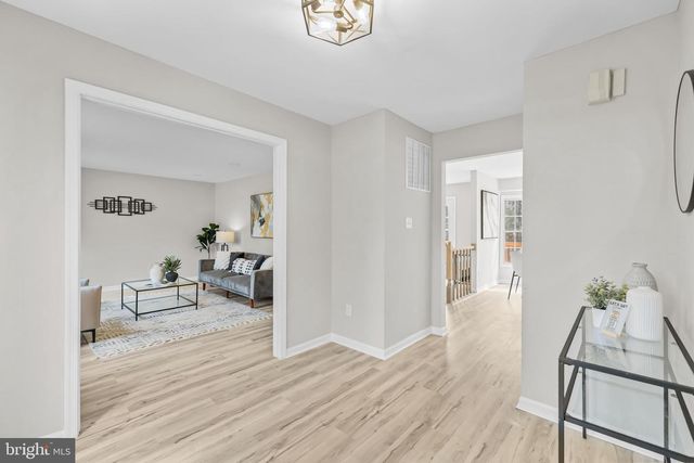 12701 ROARK CT, Reston, VA 20191