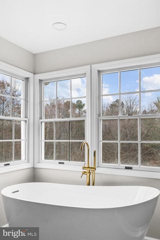 12701 ROARK CT, Reston, VA 20191