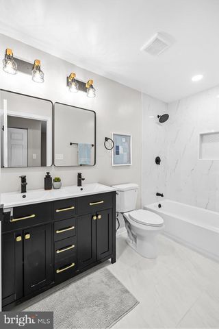 12701 ROARK CT, Reston, VA 20191