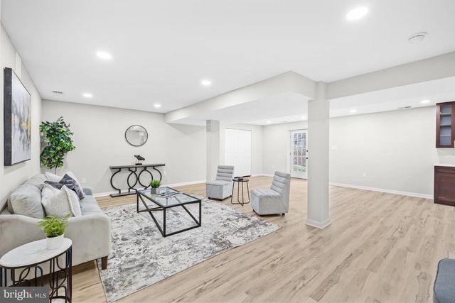 12701 ROARK CT, Reston, VA 20191