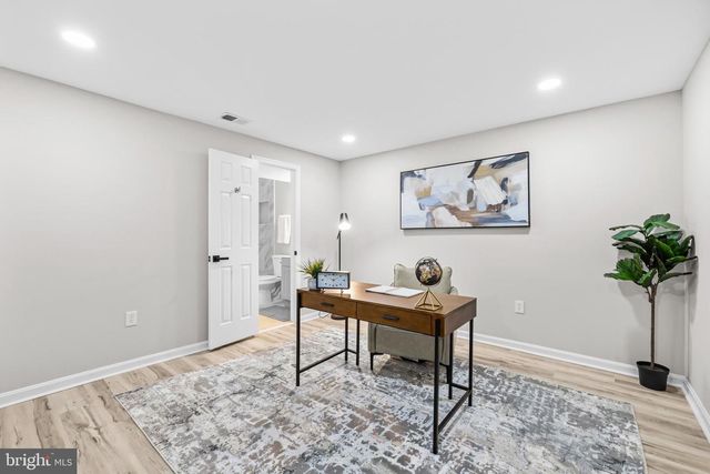 12701 ROARK CT, Reston, VA 20191