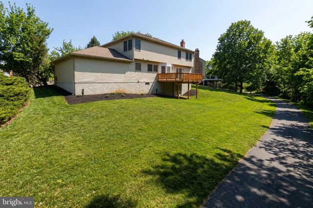 12701 ROARK CT, Reston, VA 20191