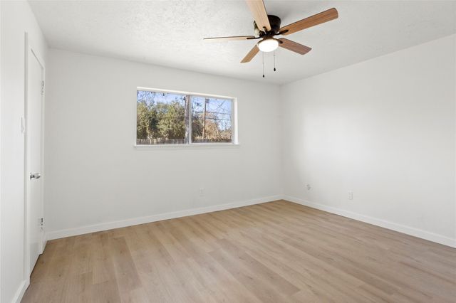 5330 Royal Oak Drive, Texas City, TX 77591