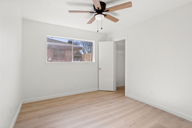 5330 Royal Oak Drive, Texas City, TX 77591