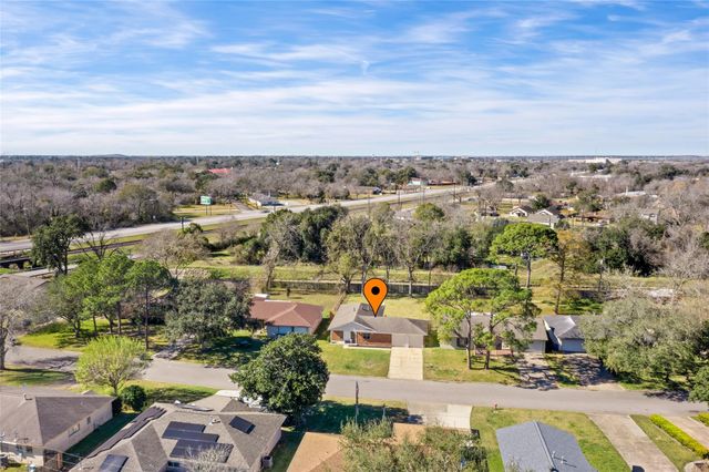 5330 Royal Oak Drive, Texas City, TX 77591