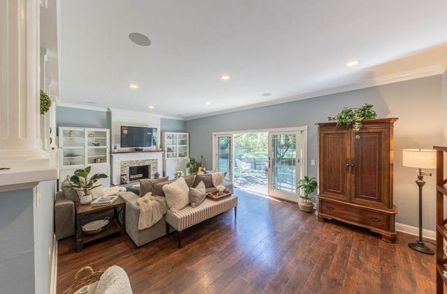 9390 Holly Oak Way, Salinas, CA 93907