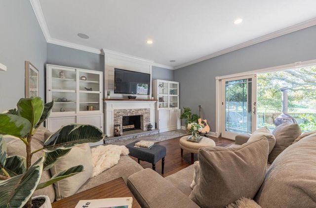 9390 Holly Oak Way, Salinas, CA 93907