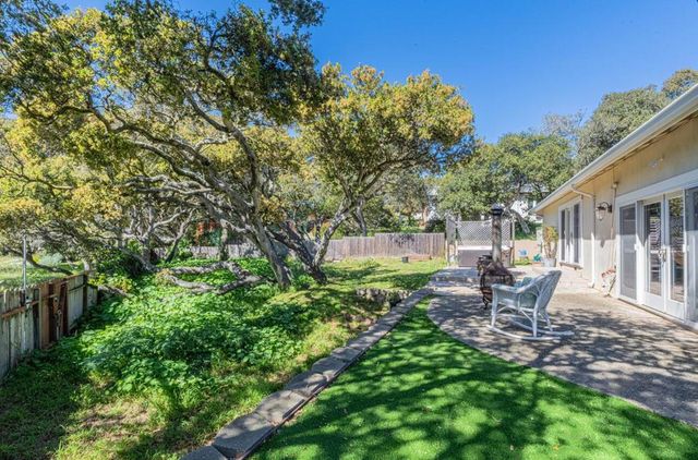 9390 Holly Oak Way, Salinas, CA 93907