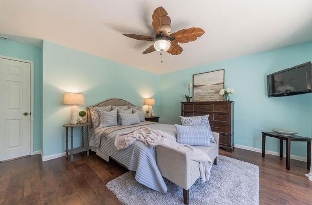 9390 Holly Oak Way, Salinas, CA 93907