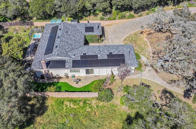 9390 Holly Oak Way, Salinas, CA 93907