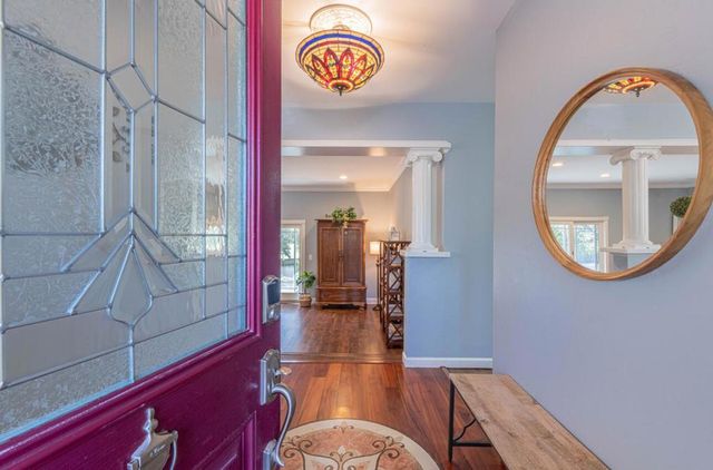 9390 Holly Oak Way, Salinas, CA 93907