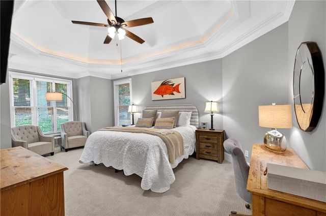 800 E Shore Drive, Canton, GA 30114