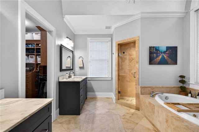 800 E Shore Drive, Canton, GA 30114