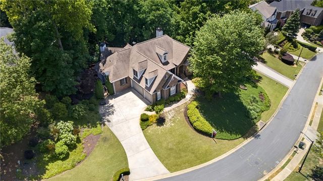 800 E Shore Drive, Canton, GA 30114