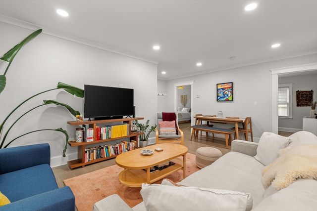 44 Boutwell St 1, Boston, MA 02122