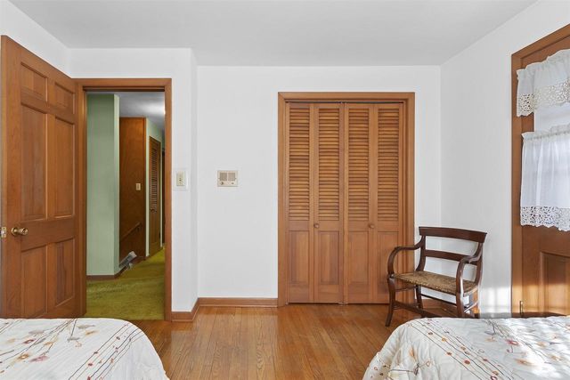 907 ERNST DRIVE, Green Bay, WI 54304