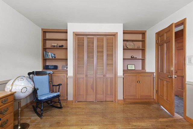 907 ERNST DRIVE, Green Bay, WI 54304