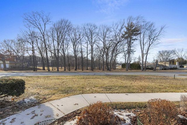 907 ERNST DRIVE, Green Bay, WI 54304