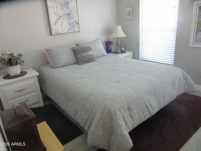 1903 E COLONIAL Drive, Chandler, AZ 85249