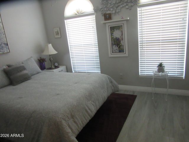 1903 E COLONIAL Drive, Chandler, AZ 85249