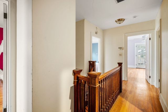 10 Stoneleigh Cir, Watertown, MA 02472