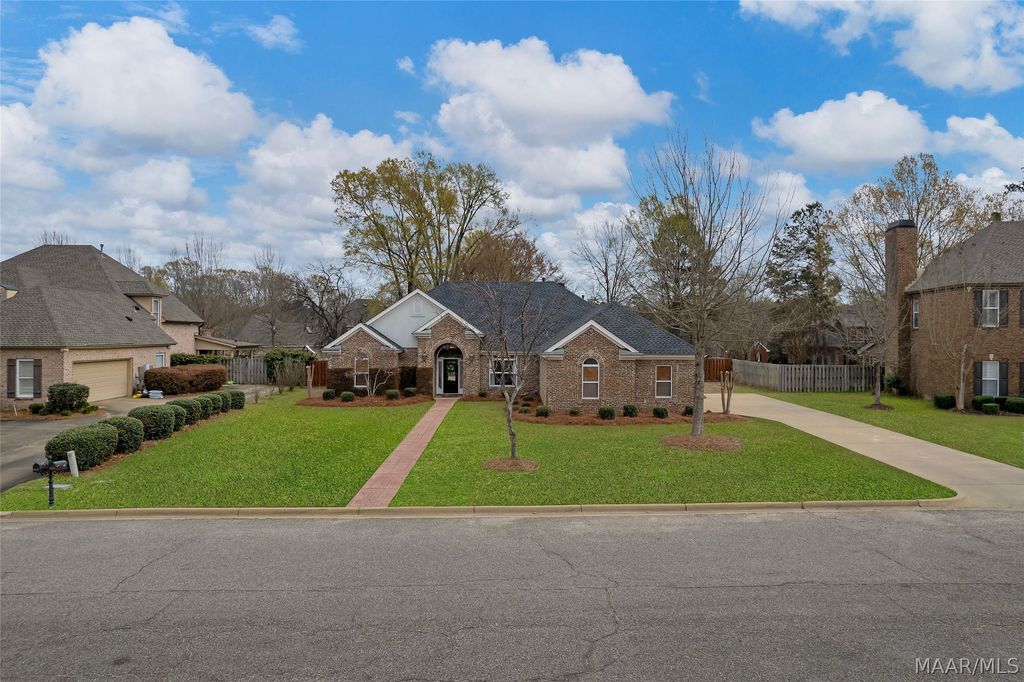 8725 MARSH RIDGE Drive, Montgomery, AL 36117