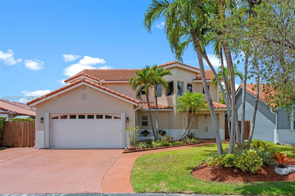 15596 SW 110th Ter, Miami, FL 33196