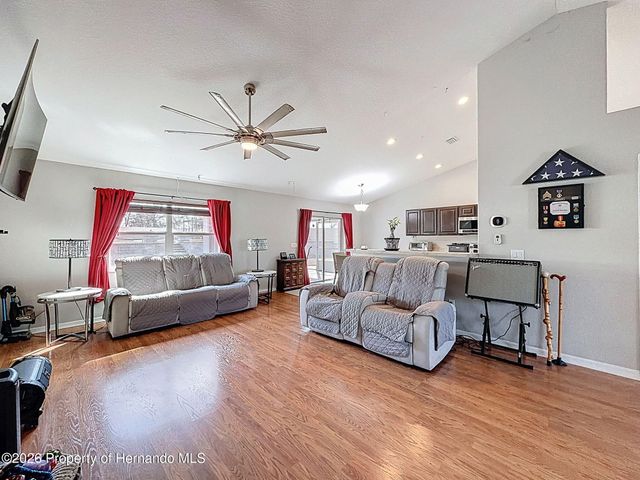 13046 Kildeer Road, Spring Hill, FL 34613