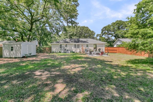 934 Yorktown Drive, Charleston, SC 29412