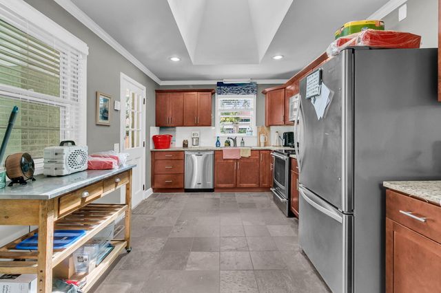 934 Yorktown Drive, Charleston, SC 29412