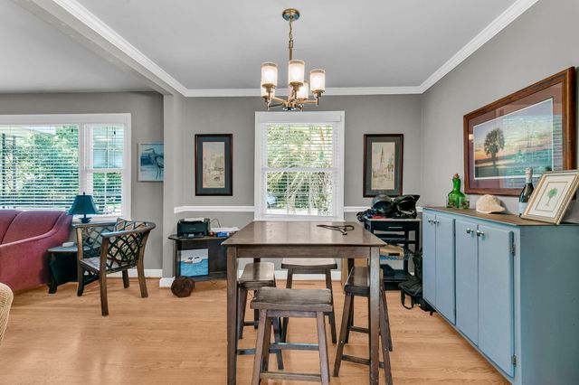 934 Yorktown Drive, Charleston, SC 29412