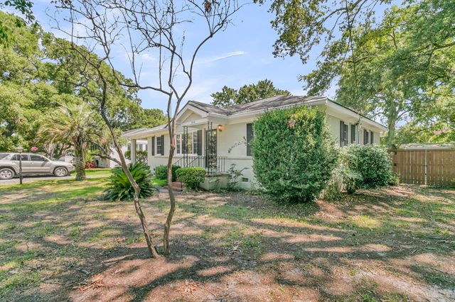 934 Yorktown Drive, Charleston, SC 29412