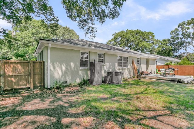 934 Yorktown Drive, Charleston, SC 29412
