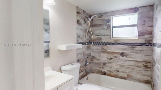 3501 NW 114th Ln 1-4, Coral Springs, FL 33065