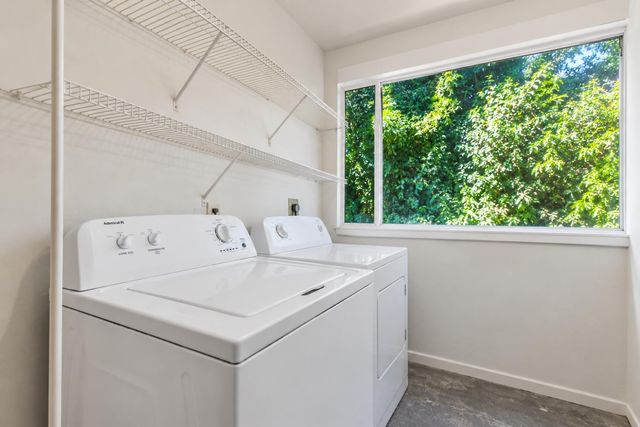 451 Cleveland Ave, Sacramento, CA 95833