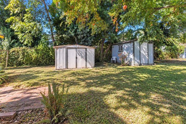 451 Cleveland Ave, Sacramento, CA 95833
