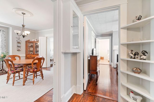 313 N Breazeale Avenue, Mount Olive, NC 28365