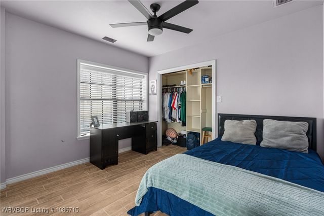 1222 Brookside Drive, Greenwood, AR 72936